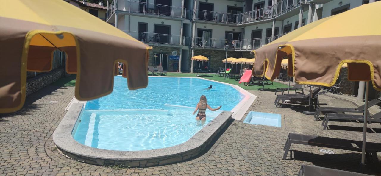 Hotel Residence Alessandra Домасо Екстериор снимка