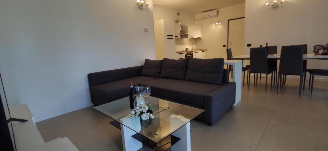 Hotel Residence Alessandra Домасо Екстериор снимка