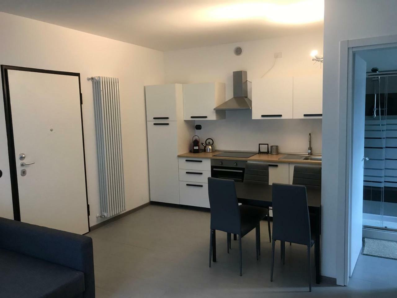 Hotel Residence Alessandra Домасо Екстериор снимка